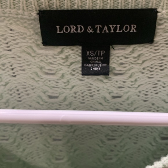 Lord and Taylor three-quarter sleeve cotton poly knit pullover crewneck top - Picture 2 of 5